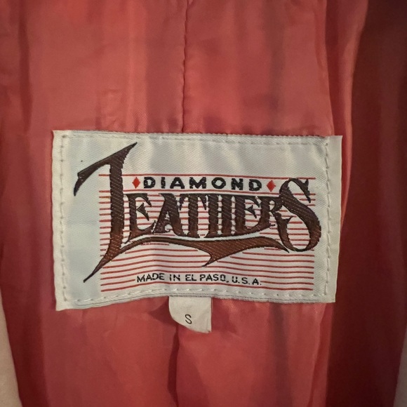 Pink western leather jacket - Picture 3 of 5